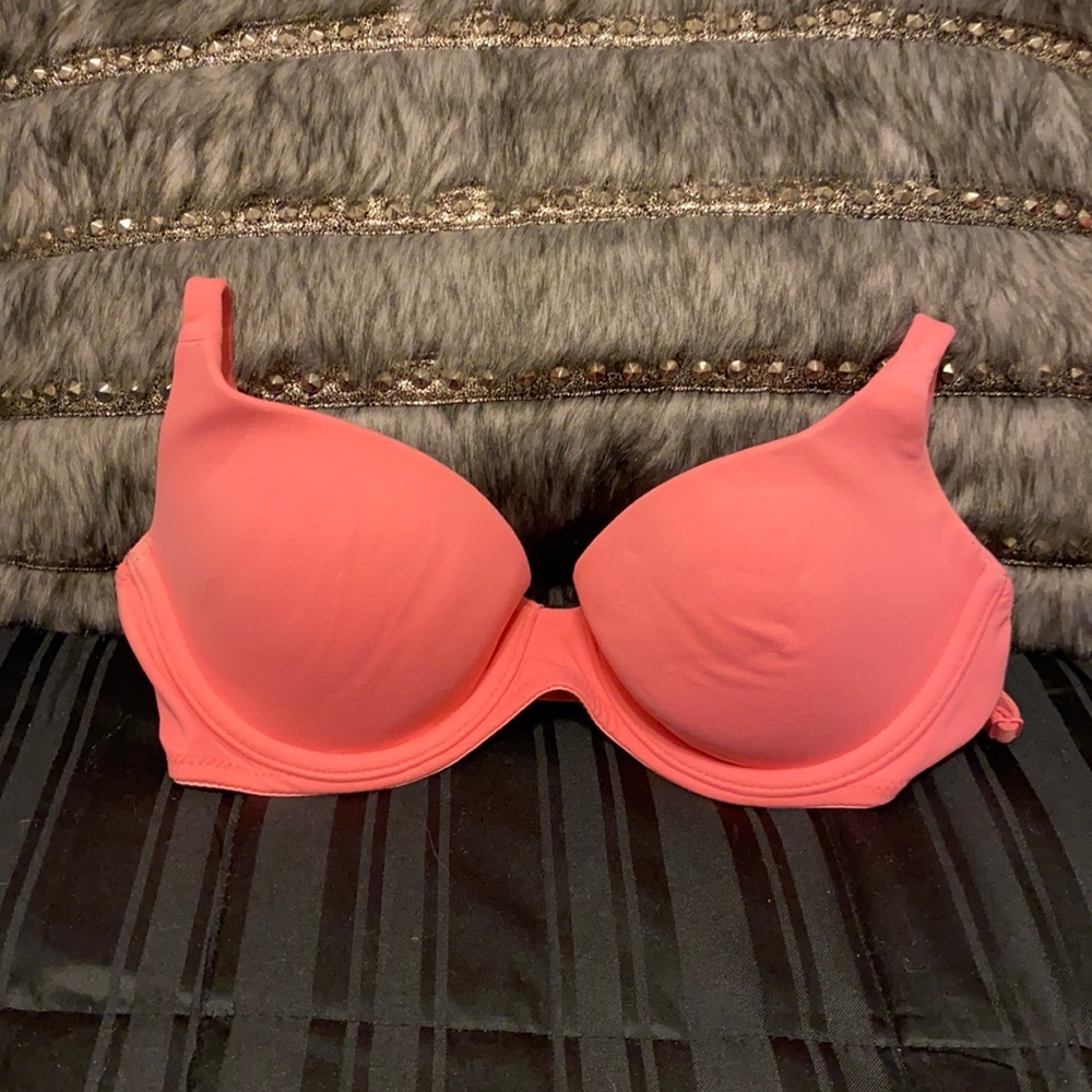 VS Bra